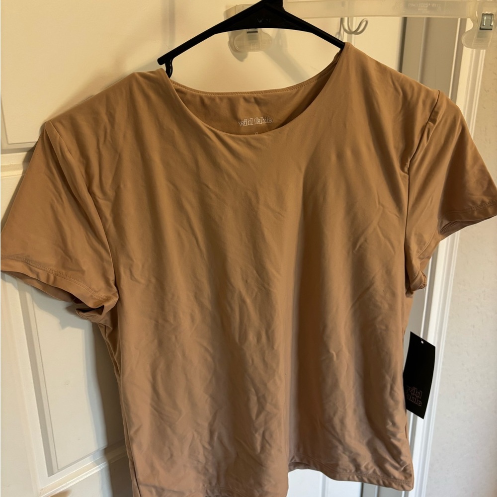 Wild Fable Light Brown Short Sleeve Tee